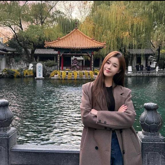 晚风撞满怀