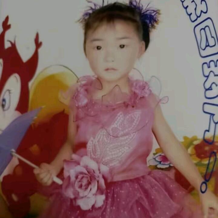夏林夕.