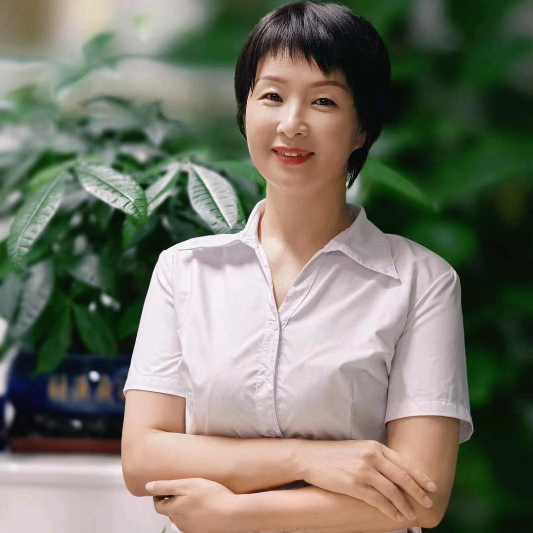 80后女支书（尤伟）
