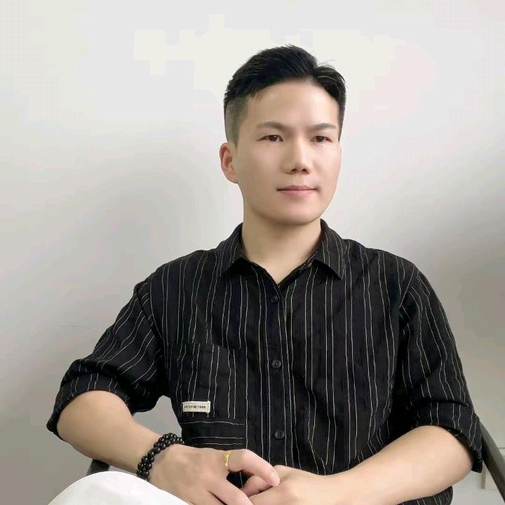 大数据云计算--基地创始人--邹校
