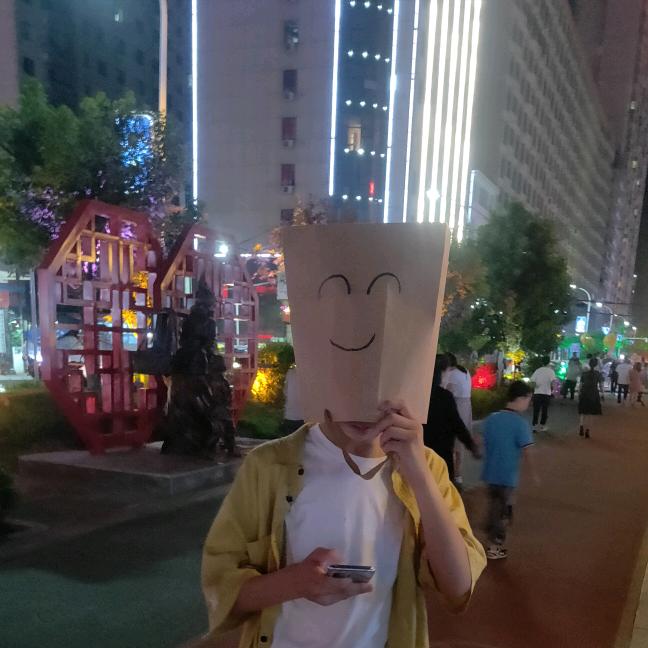 (ง •̀_•́)ง孤勇者