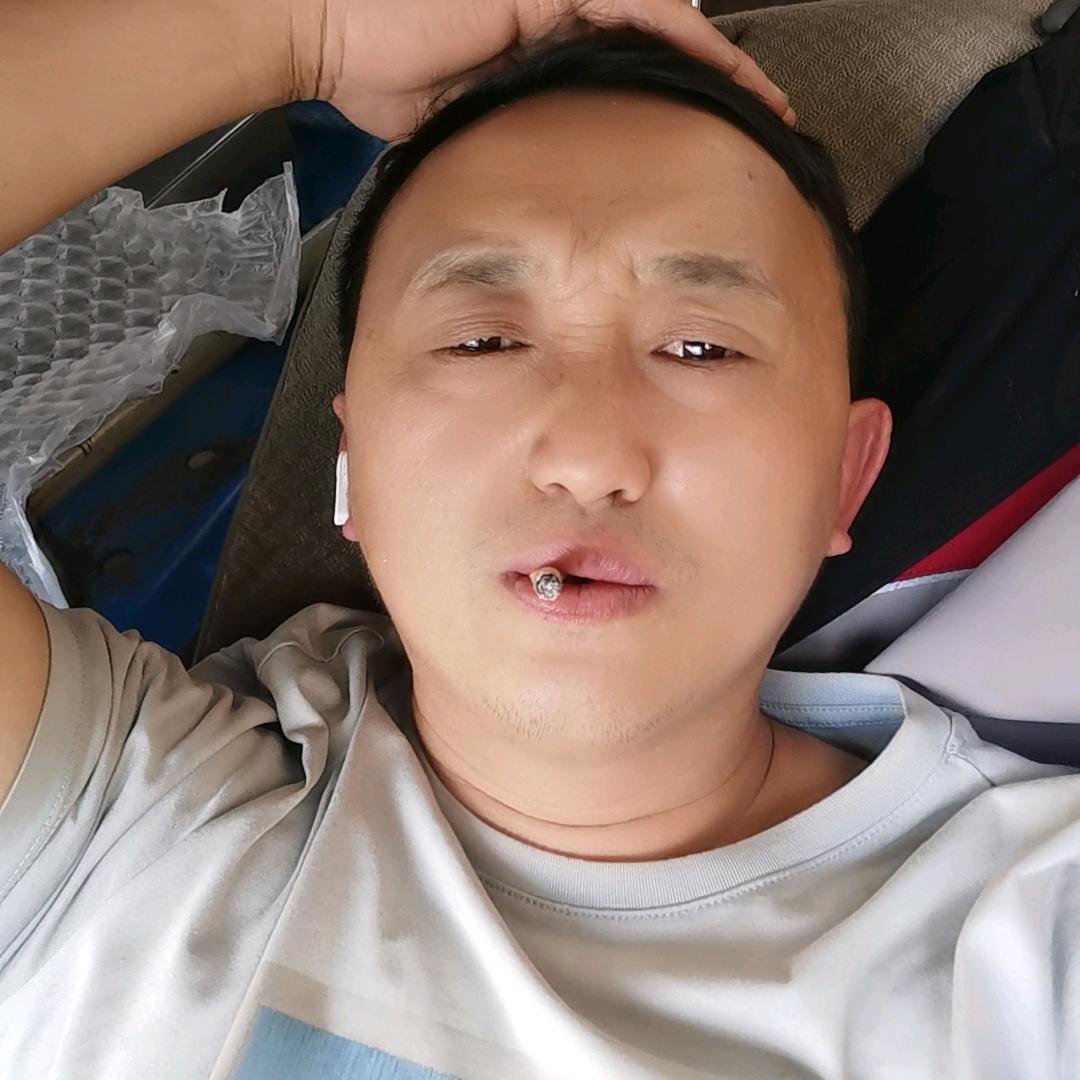 刘先生⊙ω⊙