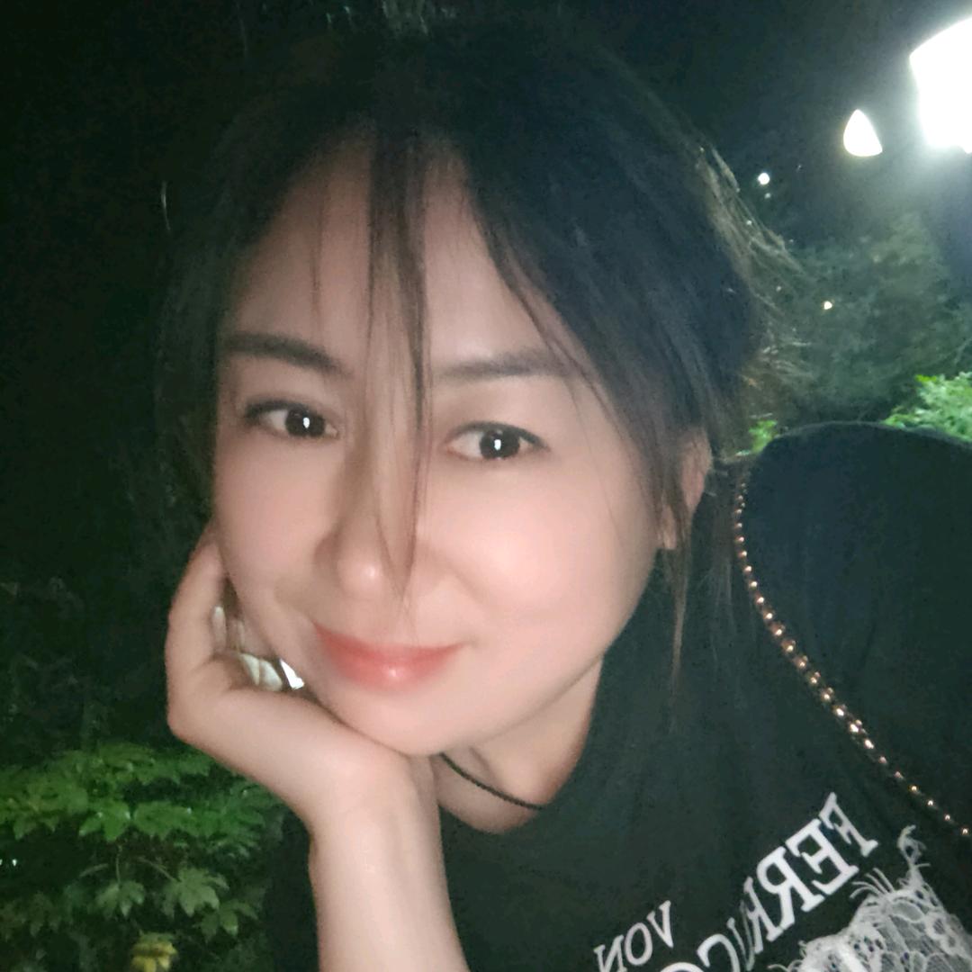 辉辉姐