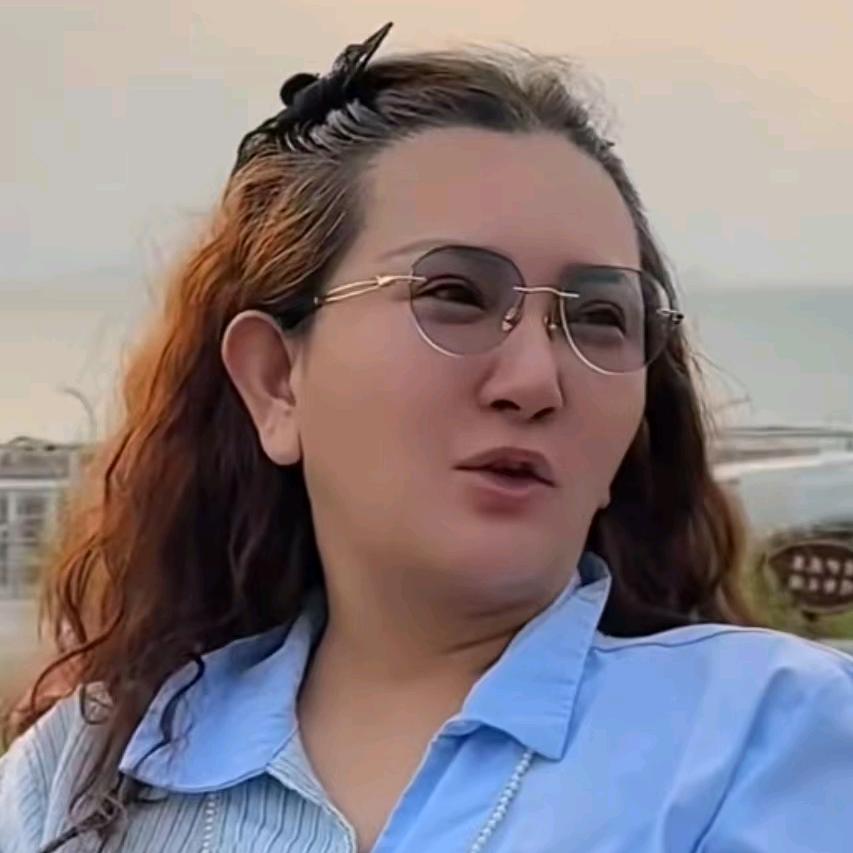 🌖 GULMiRa🎫原创化妆品