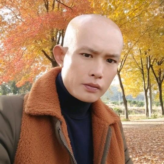 🇨🇳光头哥🇨🇳