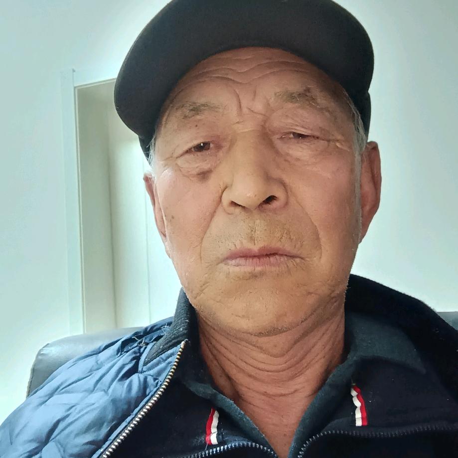 天使:耿素仁