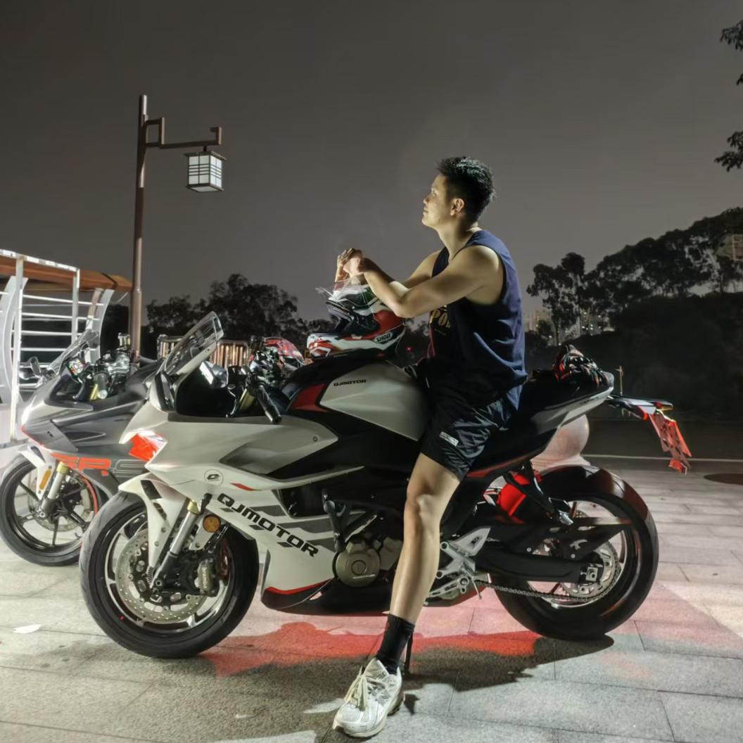 扶我起来还能颂