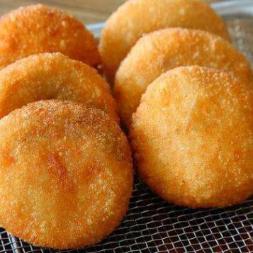 海拉尔⑤道街 东煜油炸糕早餐