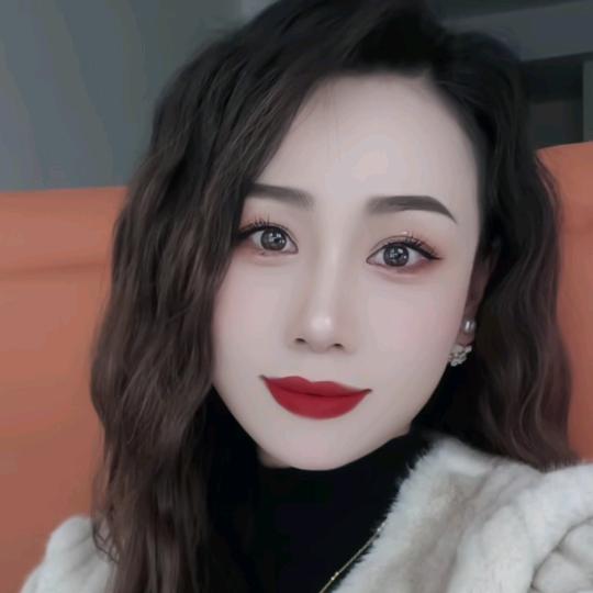 富贵美女