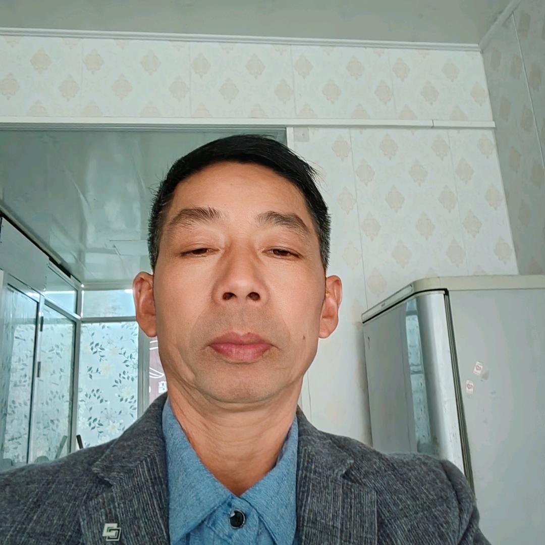 翱翔