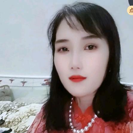 平安姐厨窗带货，早八点