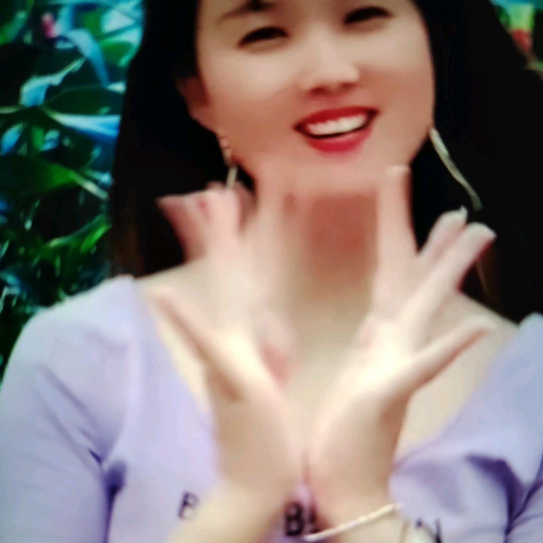 自由一家人