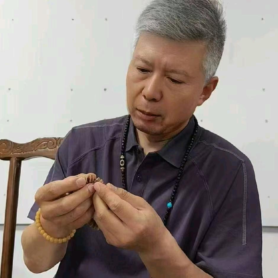 哒掌柜天珠