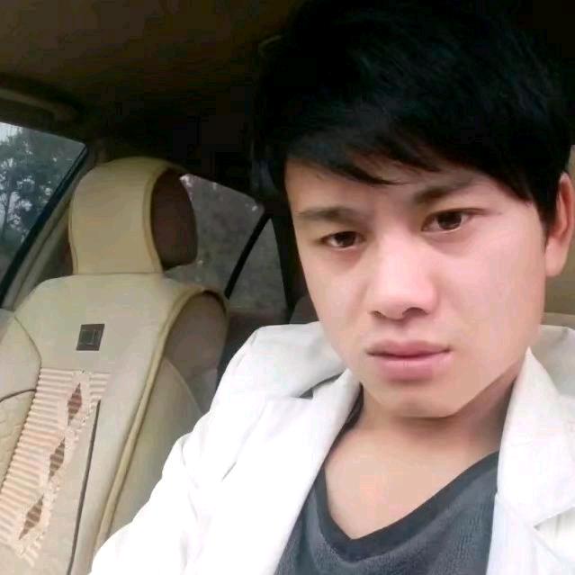 兴仁报废车终点站
