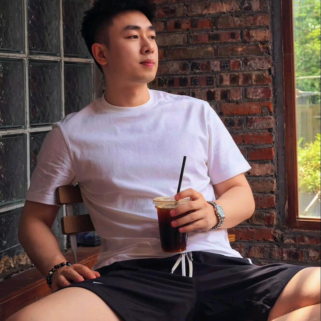 🚬༼ཽ༉ꫛ小人物এۣ࿐