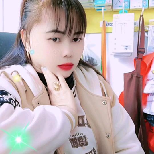 快乐一生丁丁🌴🍭🍭🍭