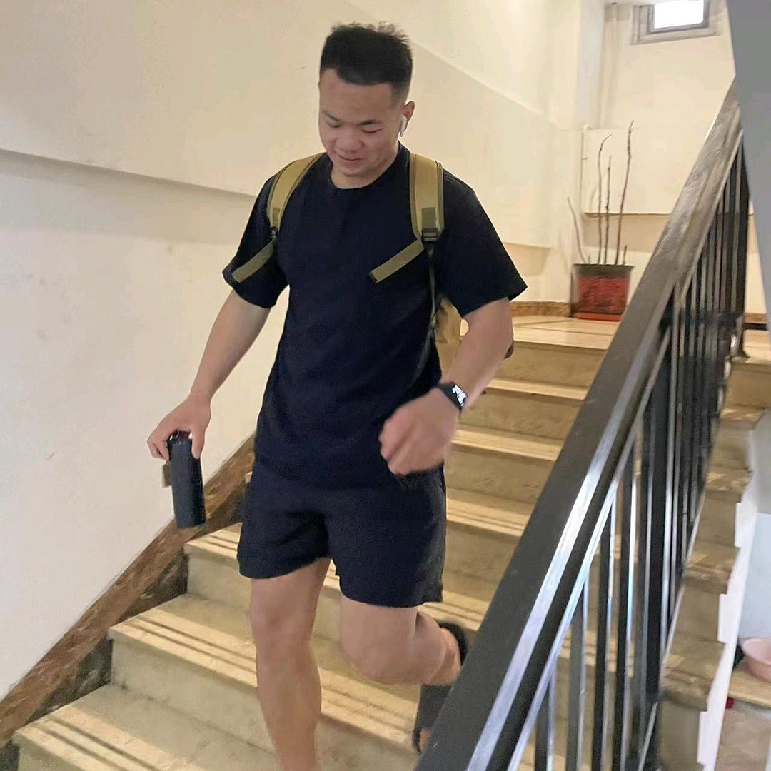 袁来