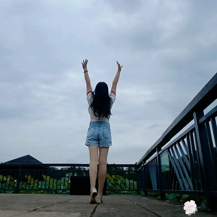 风雨同周过去己过未来可期（拒绝连赞）