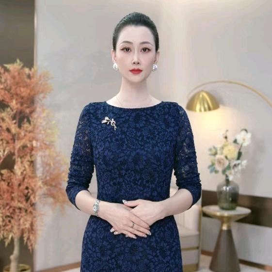 羽蔚服饰