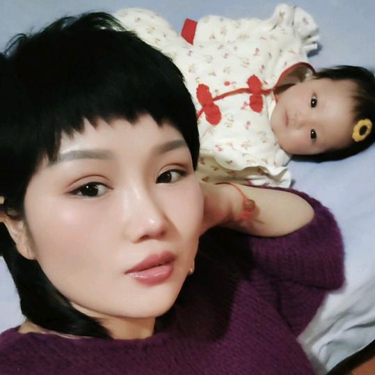小艳