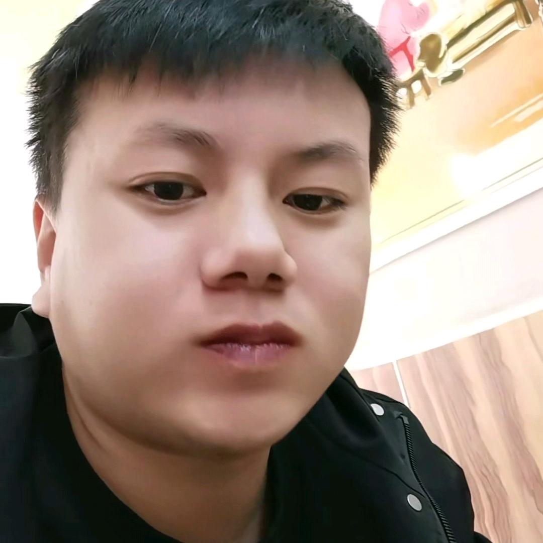 阿伟&