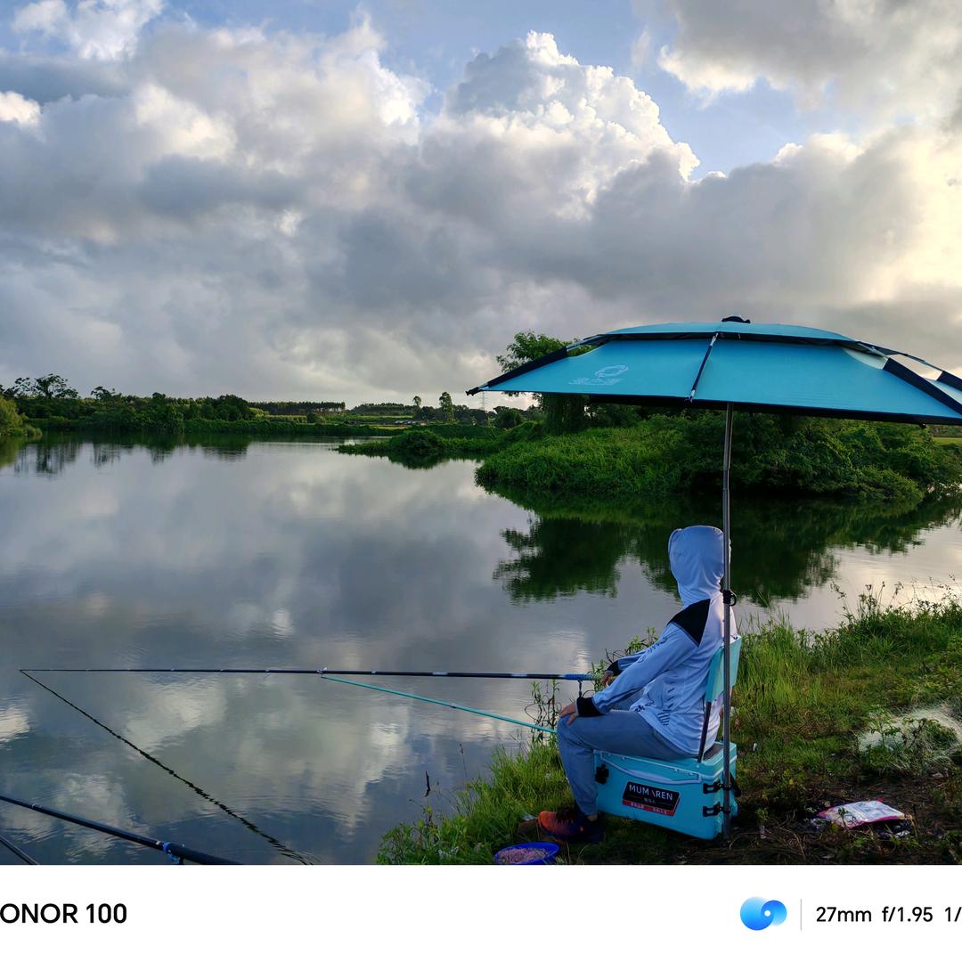 高级钓鱼师（简称“钓师”）