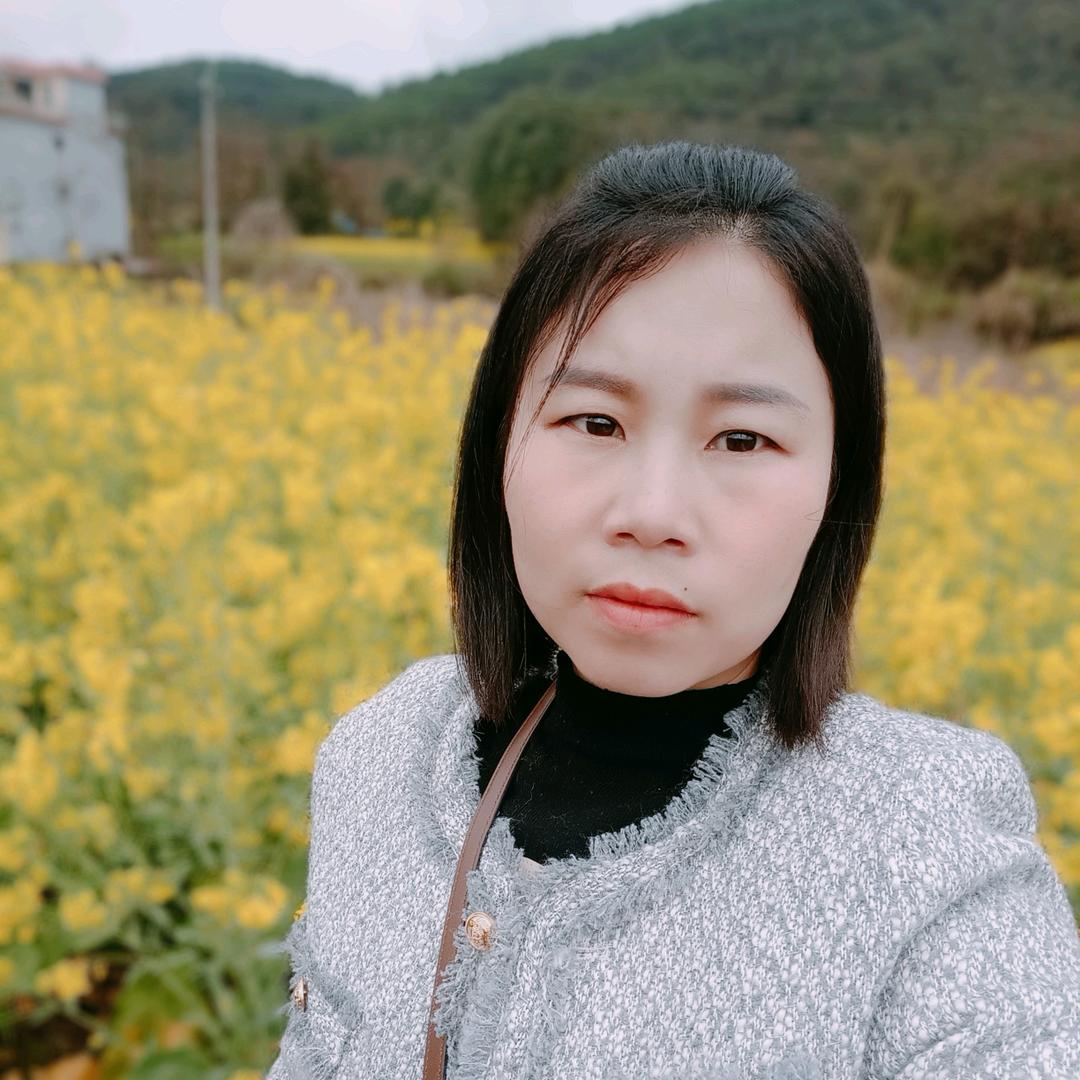 何❤️莲