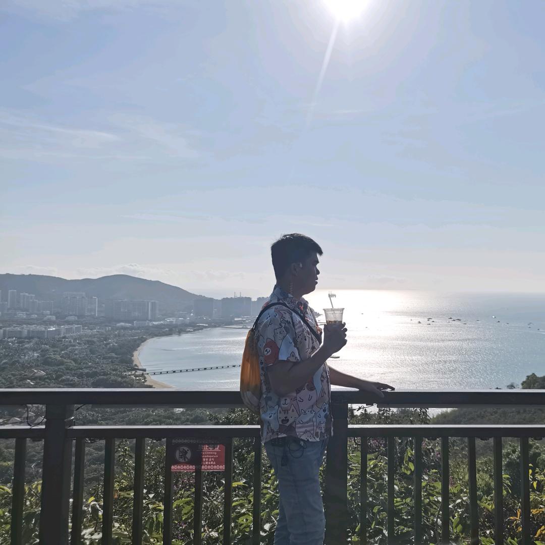 喜欢喝生椰拿铁