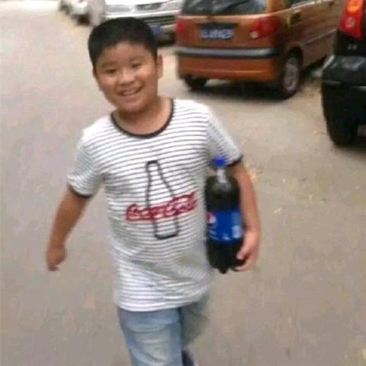 摆饰可乐