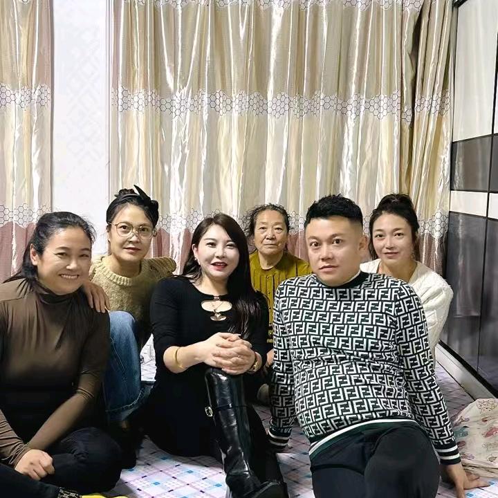 红红火火（宝成大姐）