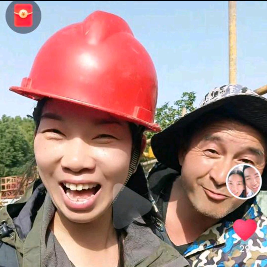 吕策策