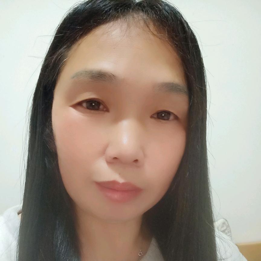 淡然一笑