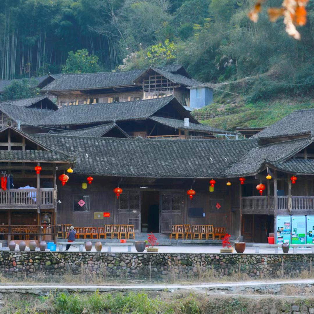 大字古寨客栈邓世龙