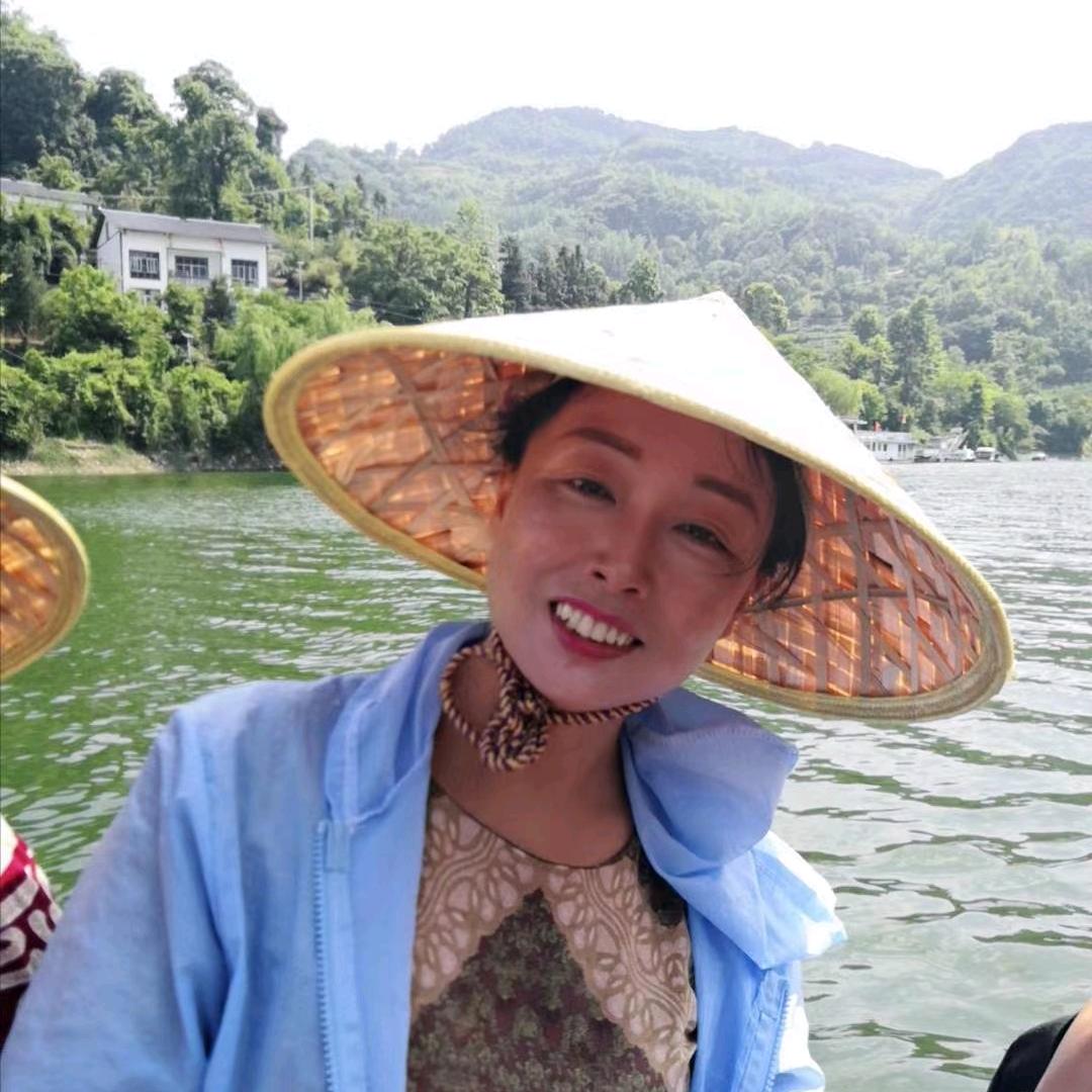 驻村鹏姐