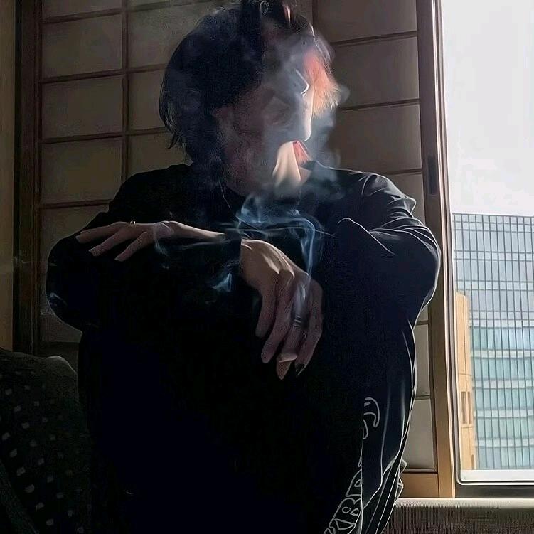 喃安.