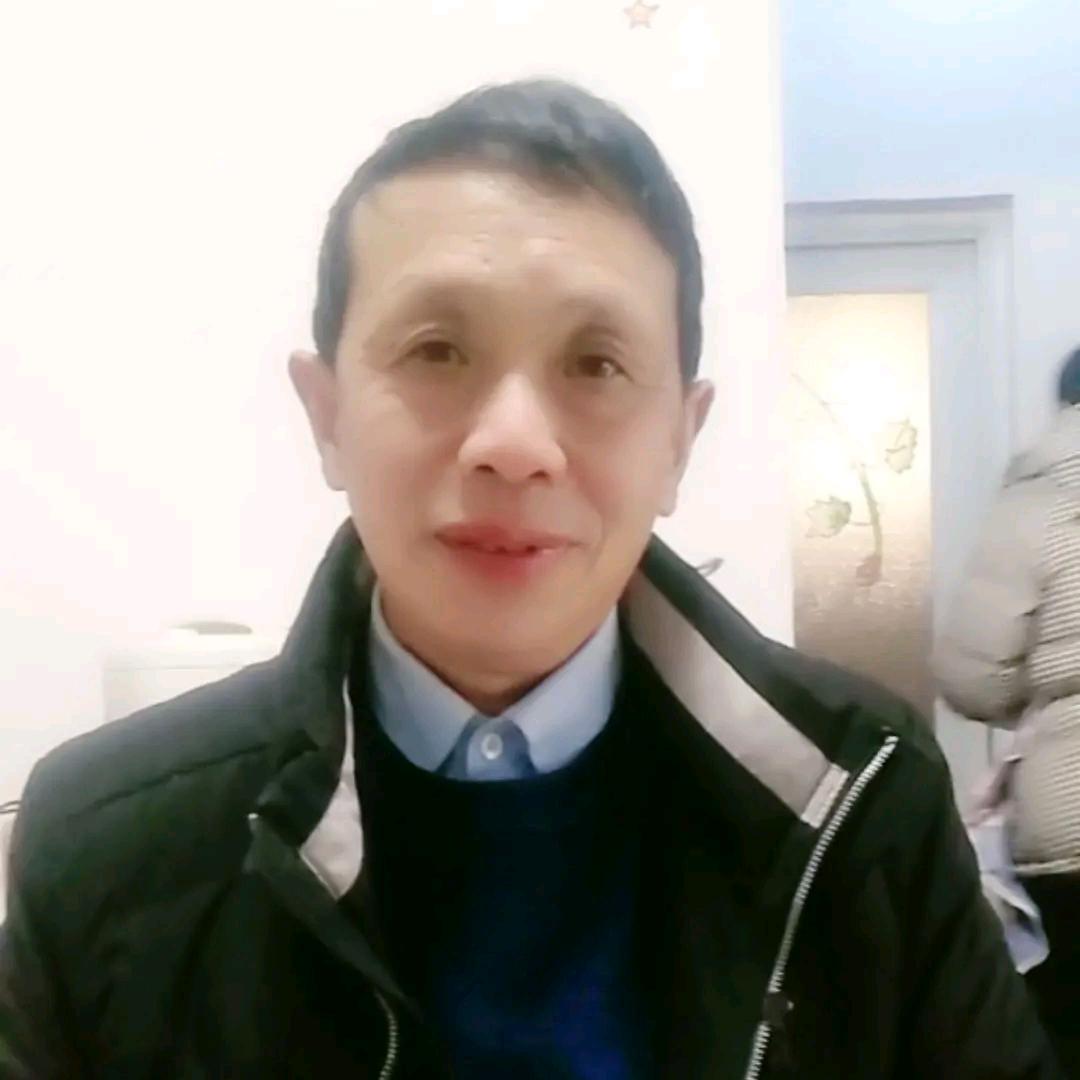 重庆春哥 (晚上6点50直播)