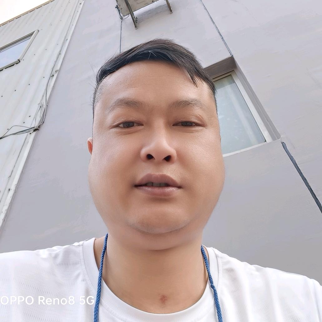 孤身倩影