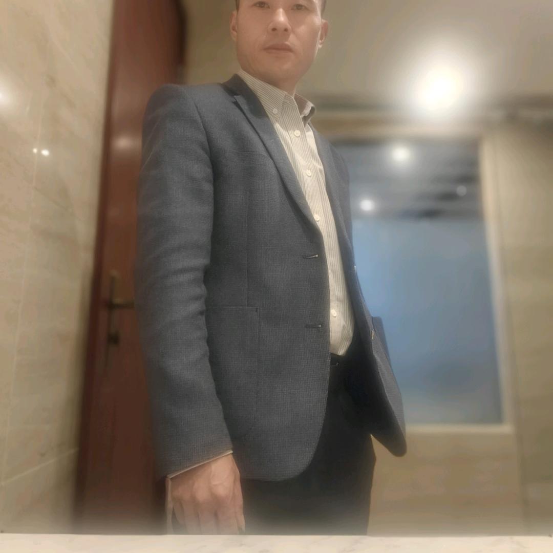 金鑫装饰建材。