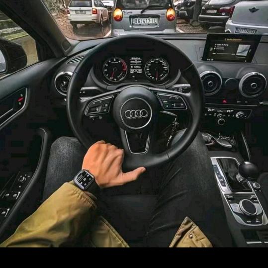 艾力江