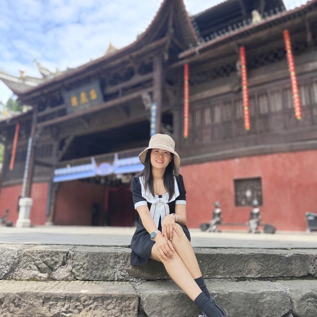 钦龙通讯苏苏
