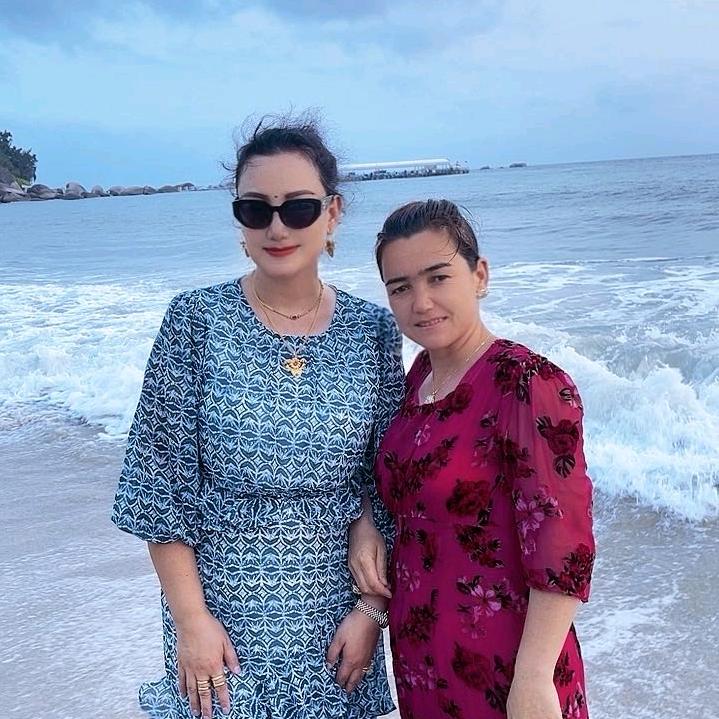 肉孜万古丽