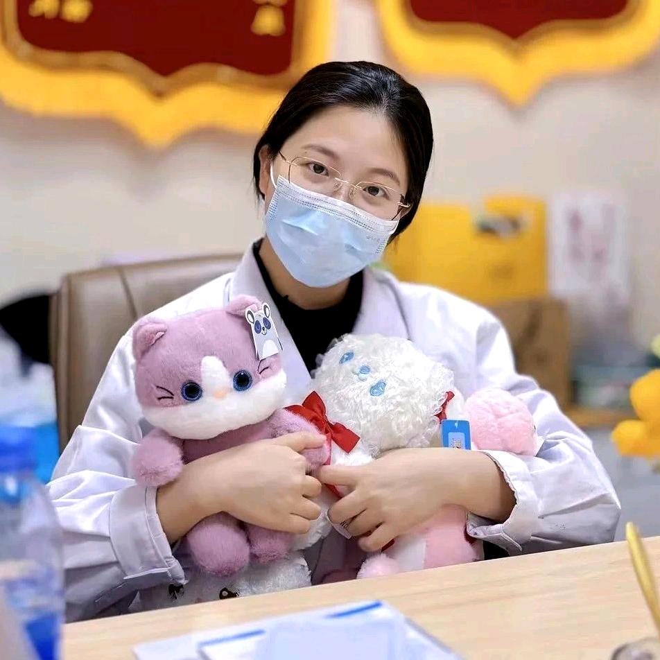 魏姐姐的百忧解囊