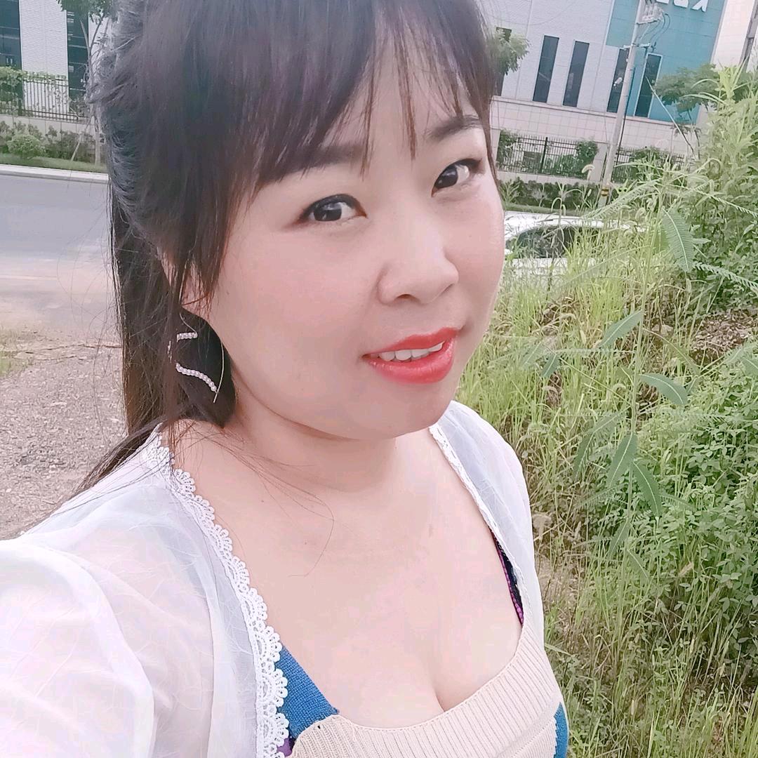 ꧔ꦿ᭄尨龙小姐💞