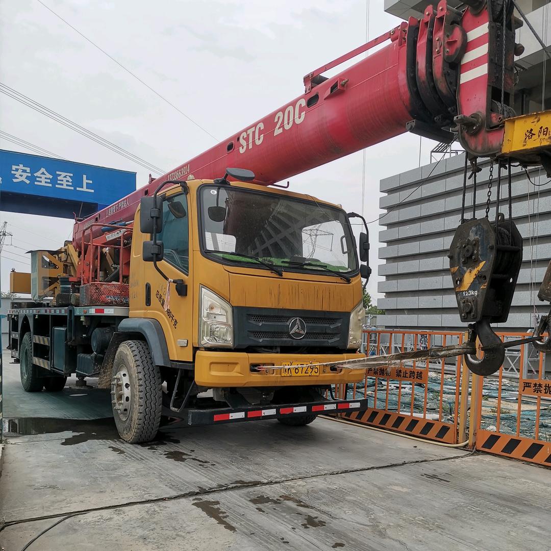 许昌吊车出租，杰