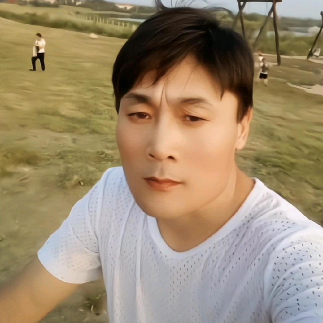 云飞舞