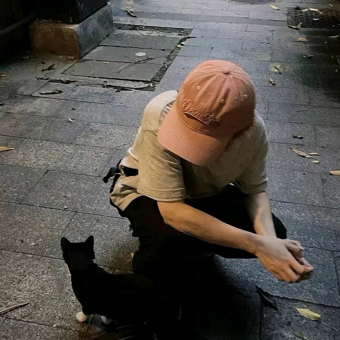 𝘼𝙖𝙖.小牢弟💒