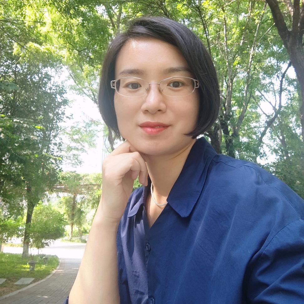 悦己@读书阁
