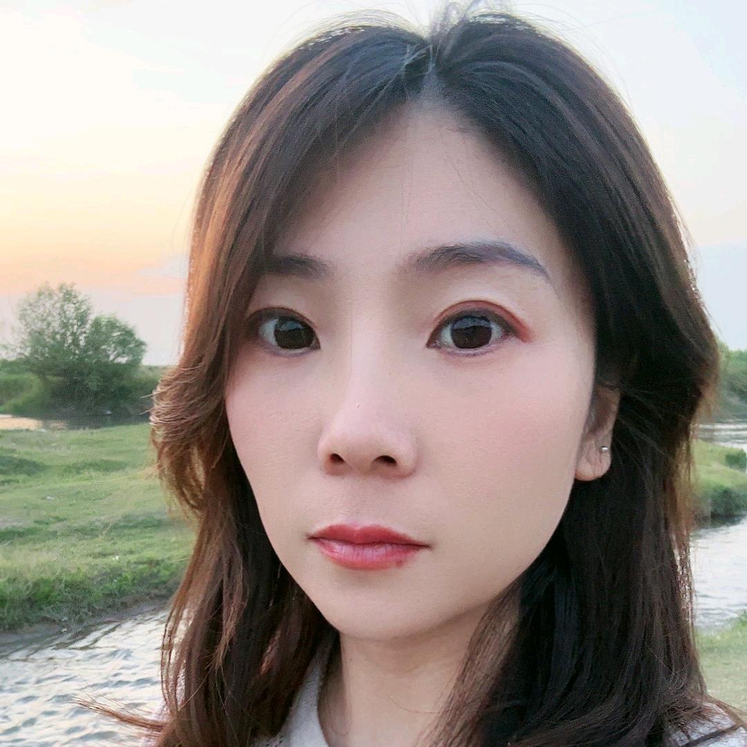 out的小雅