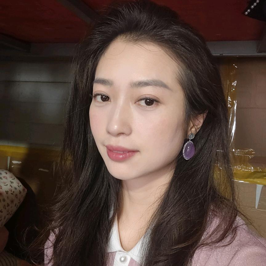 快乐的小如