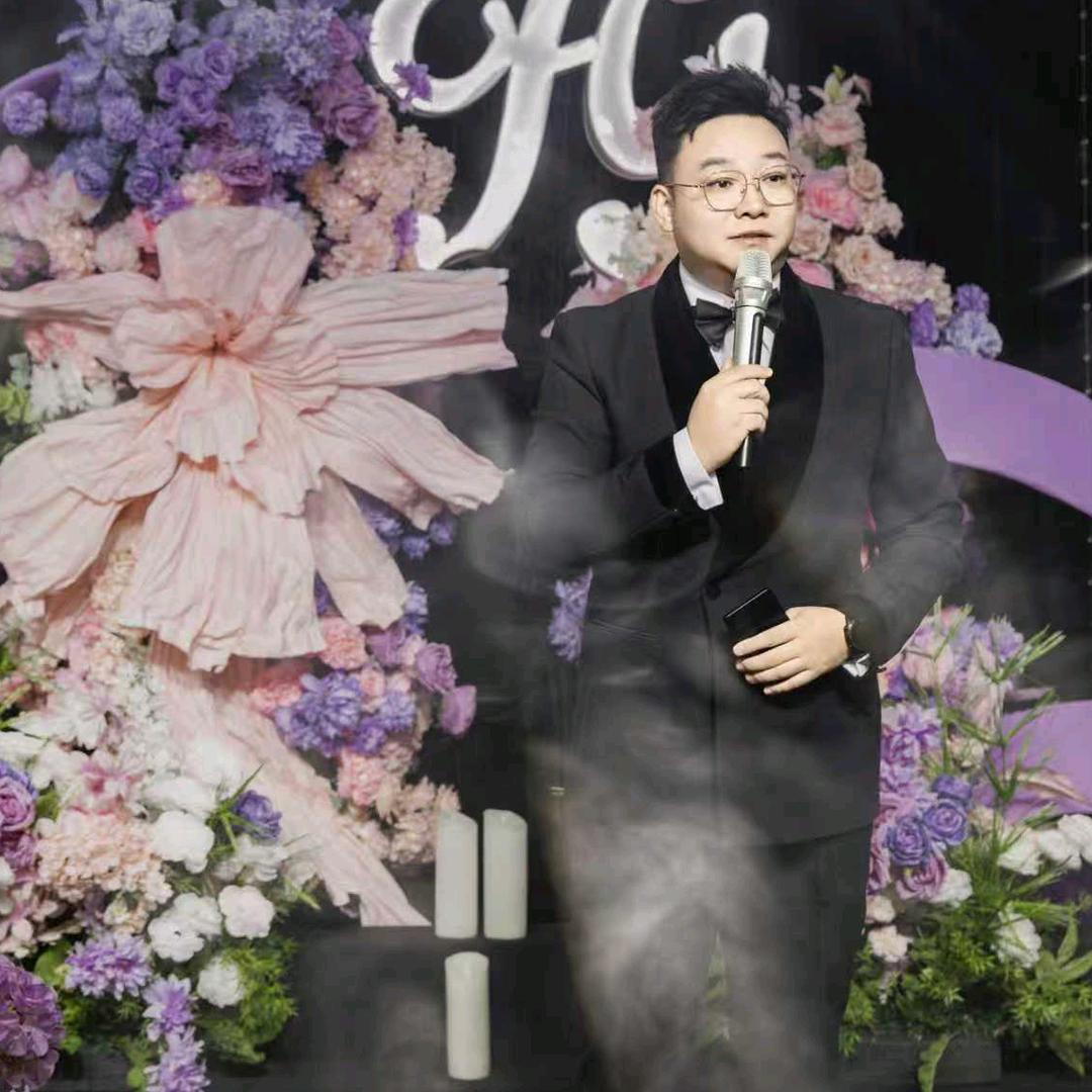 雅颂主持人团队🕴木东